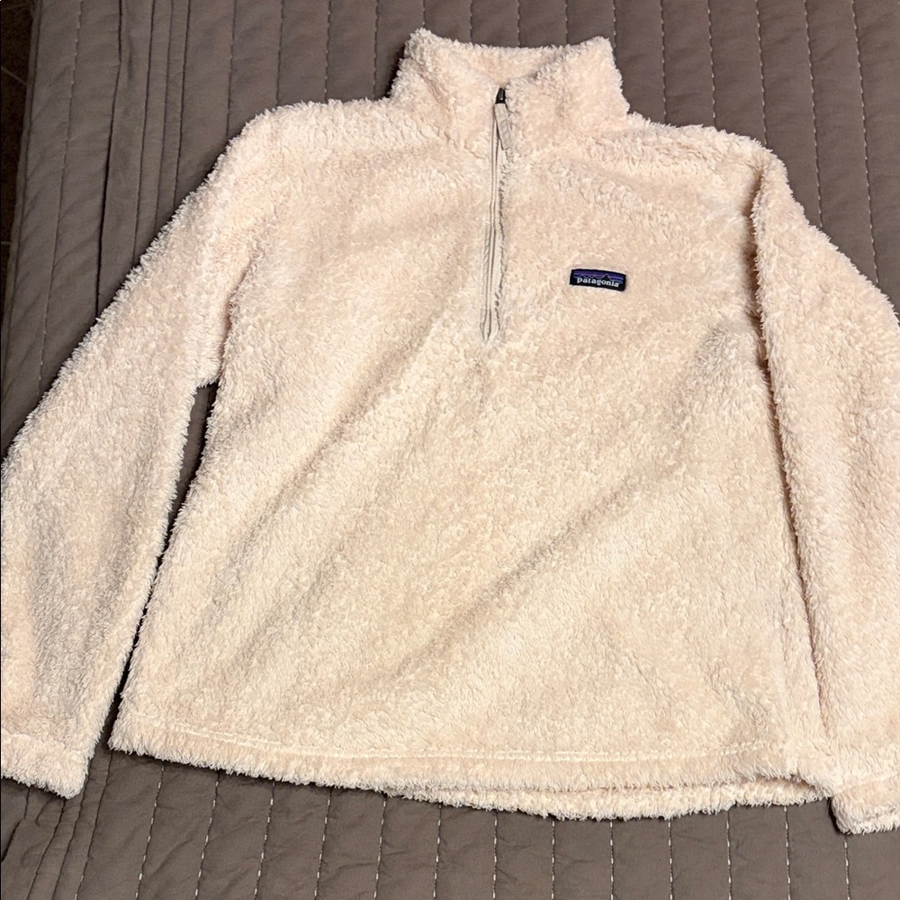 Patagonia Off-White Fleece Jacket